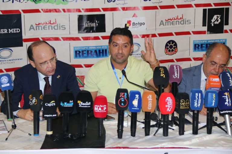 المغرب أتلتيك تطوان : اللجنة والعصبة وأشياء أخرى