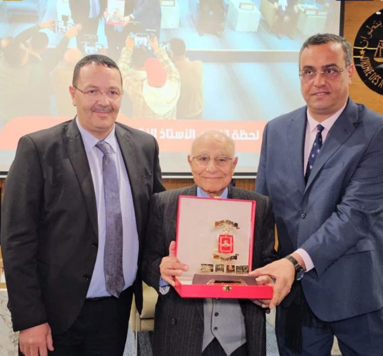 ندوة تاريخية تجمع جماعة تطوان وهيئة المحامين بتطوان