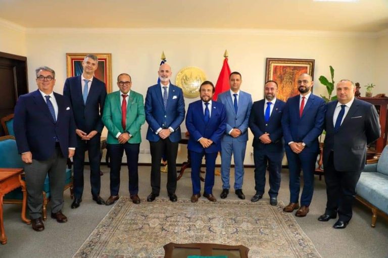 مدير شركة قهوة دهب في ضيافة نائب دولة السلفادور بالقصر الرئاسي