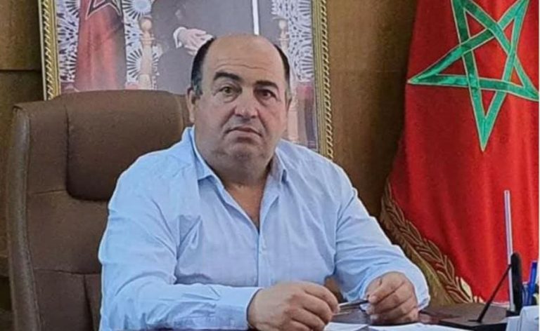 توقيف كاتب مجلس جهة فاس–مكناس بمطار سايس… مذكرة بحث وطنية تطيح بمراد يوسف العائد من مدينة مالقا الإسبانية