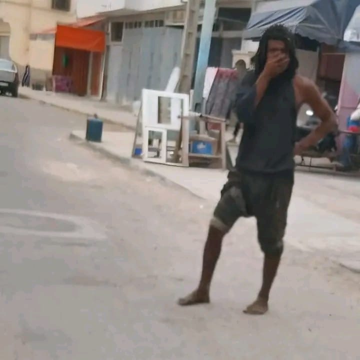 مختل عقلي يهاجم طفل تلميذ كاد يودي بحياته بالحسيمة